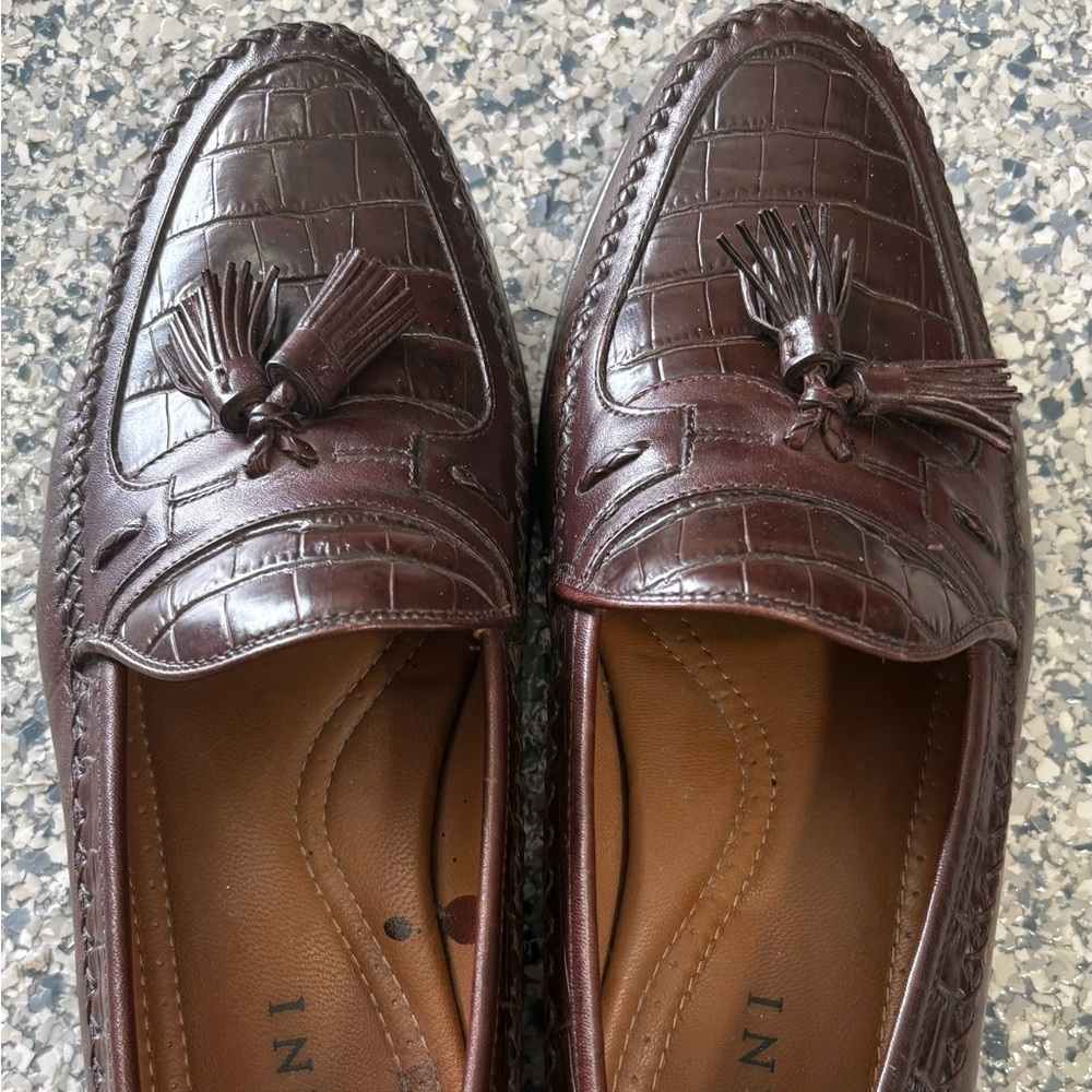 Domani Brand Brown Croc-Embossed Tassel Loafers